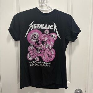 Metallica Pink Skull Graphic Tee – Black Band T-Shirt